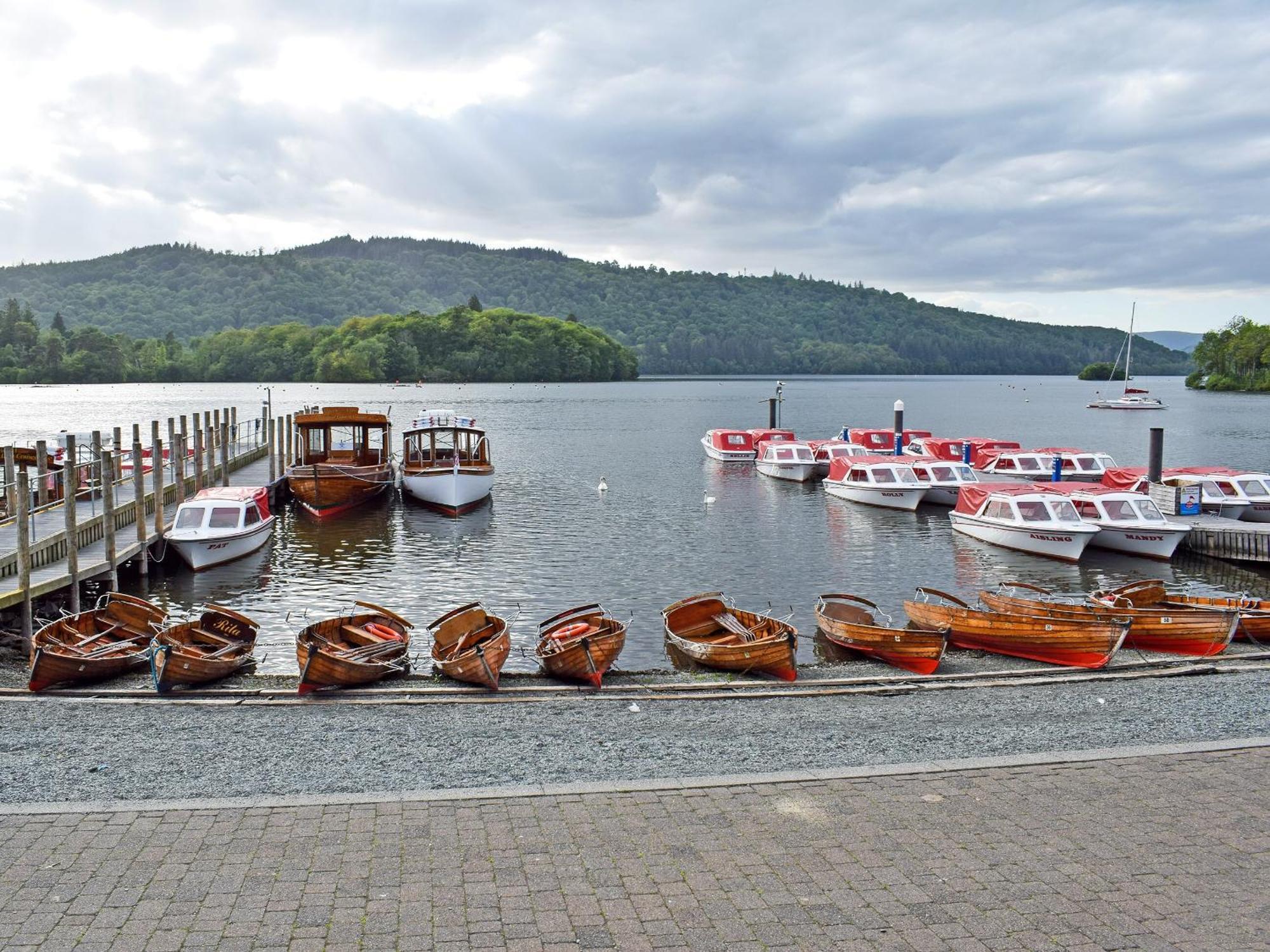 Biskey Burrow Villa Bowness-on-Windermere Eksteriør billede